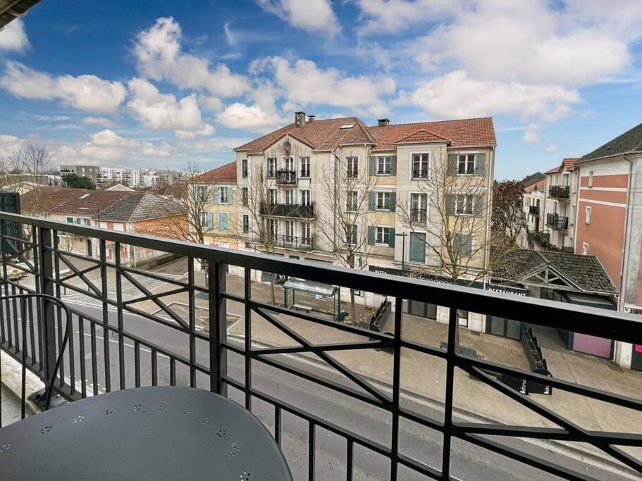 Le Delta Bailly - Appartement Pour 4 Personnes Disneyland Paris Exterior photo